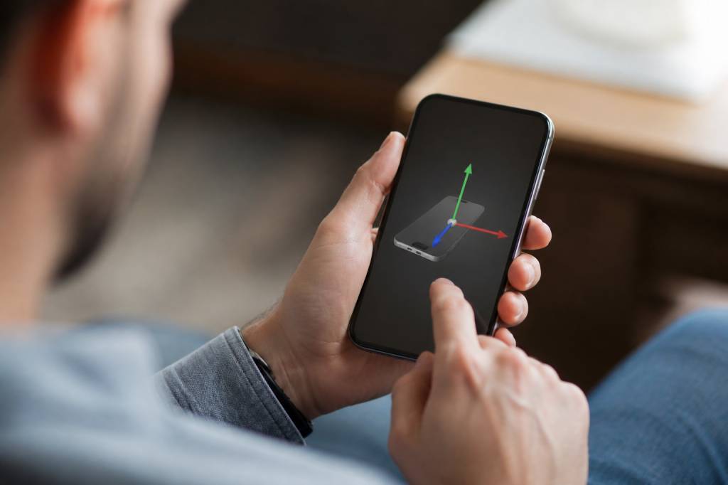 Accéléromètre smartphone : comment fonctionne ce capteur indispensable ?